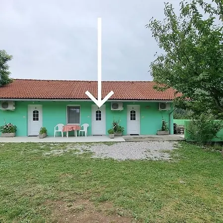 Apartma Patricija For 2 דירה *